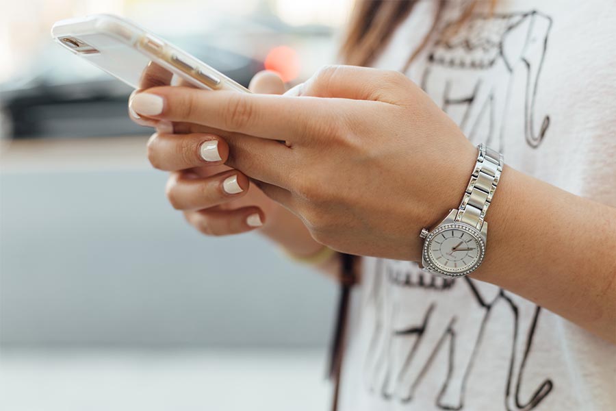UX Writing Challenge Day 5: App Recovery Message